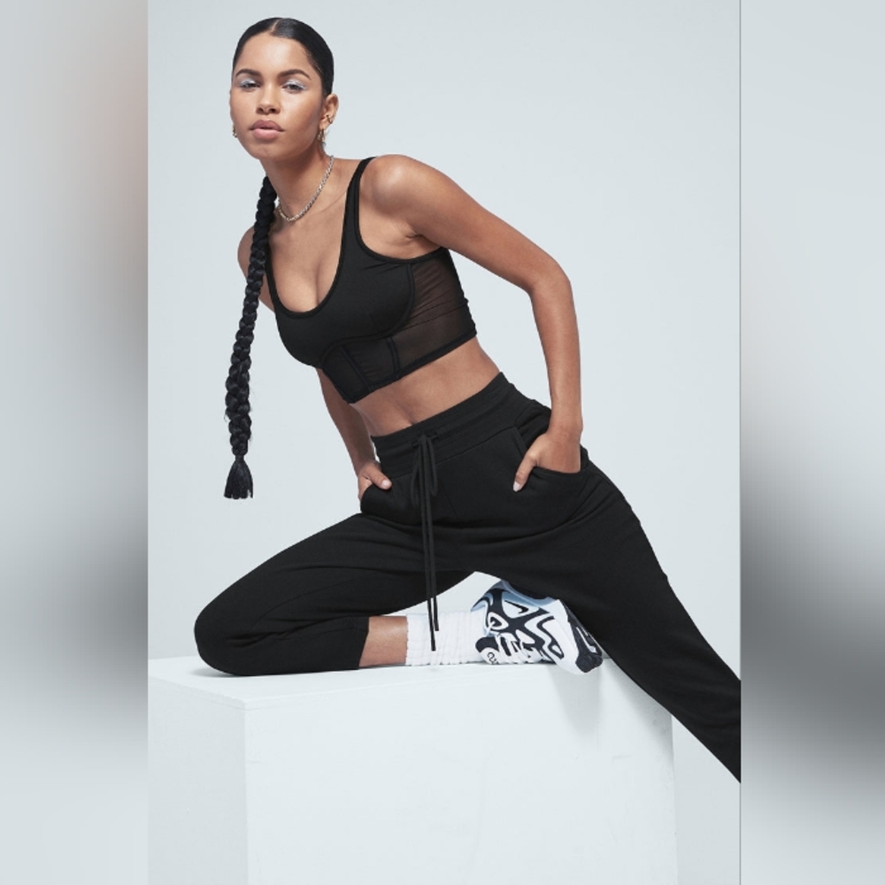 Alo Yoga,7/8 easy sweatpant, NWTs